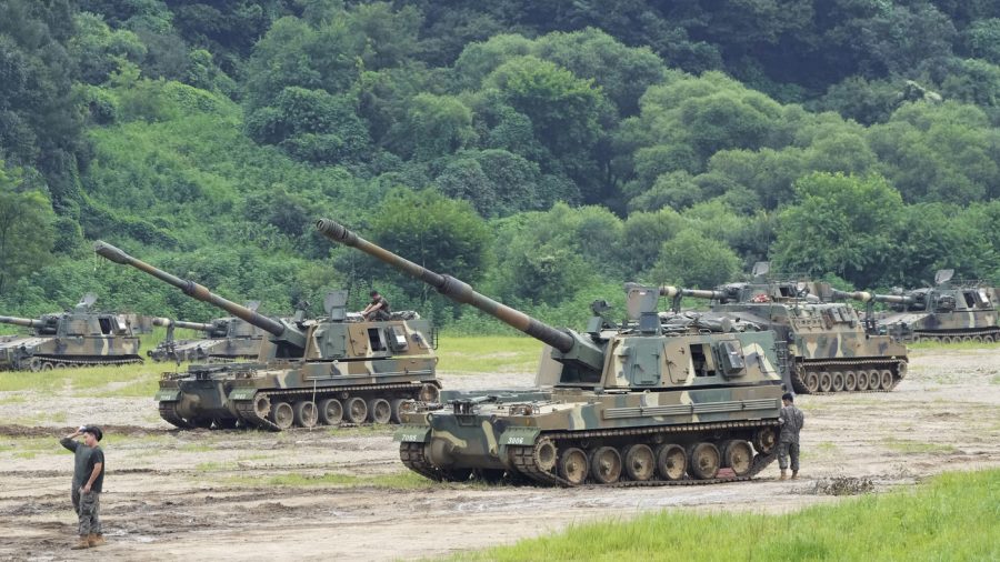 South Korean army K-9 self-propelled howitzers take positions in Paju, near the border with North Korea, South Korea, Monday, Aug. 22, 2022. The United States and South Korea began their biggest combined military training in years Monday as they heighten their defense posture against the growing North Korean nuclear threat. (AP Photo/Ahn Young-joon)